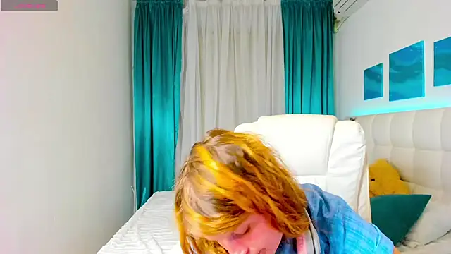 Kathlyn  Heath online show from September 23, 2025, 6:15 pm