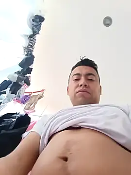 Diego leon27 online show from January 20, 2025, 2:03 pm