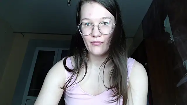 MiriamOr online show from February 10, 2025, 7:04 am