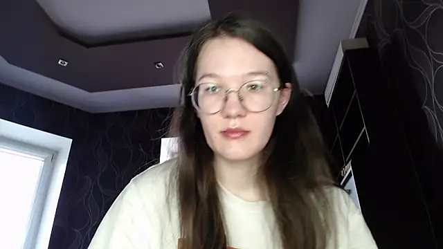 MiriamOr online show from March 10, 2025, 8:39 am