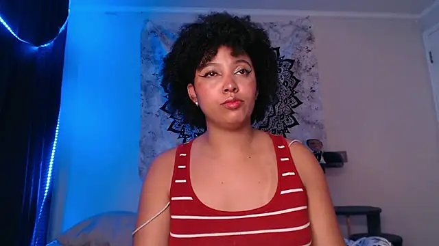 michell bling1 online show from January 15, 2025, 4:57 am