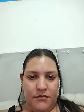 Mia Hampton online show from July 24, 2026, 5:09 pm