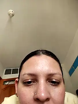 Mia Hampton online show from April 3, 2026, 7:20 pm