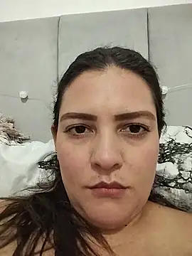 Mia Hampton online show from July 2, 2026, 9:32 pm