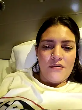 Mia Hampton online show from September 29, 2025, 1:45 am