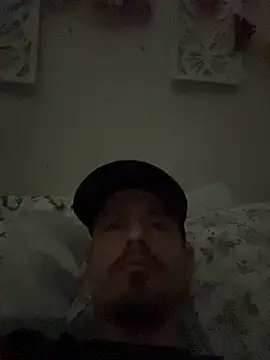 Snapshot of KBONE36 chatting on April 8, 2026, 7:54 am KBONE36 online show from April 8, 2026, 7:54 am