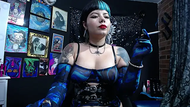 Yourmadame P online show from March 3, 2025, 7:28 pm