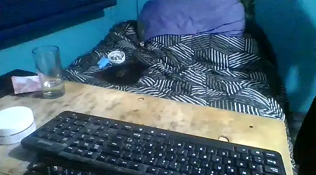 malekon76 online show from January 15, 2025, 12:36 pm