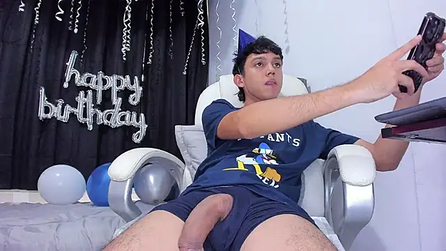 The skinnyguys online show from March 16, 2025, 10:09 pm