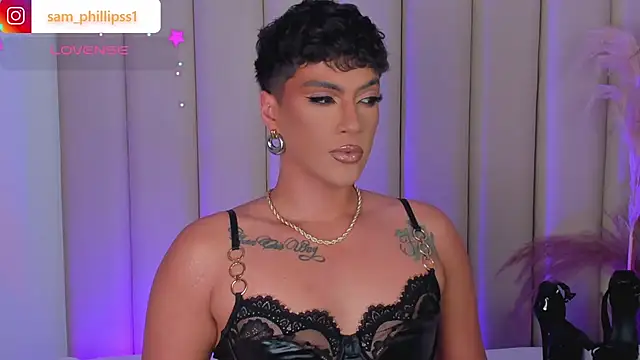 sam phillipss online show from December 15, 2025, 9:42 pm