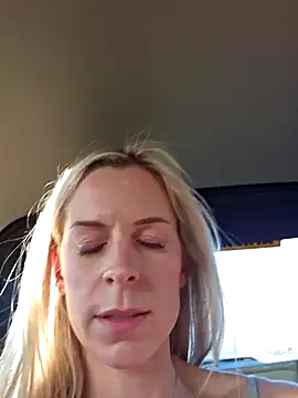 Amber riivers online show from January 30, 2025, 3:29 pm