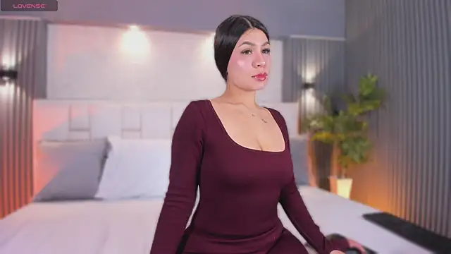 ValeriaGarcia online show from May 8, 2026, 11:58 am