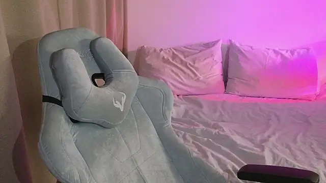 Snapshot of cute_thomas chatting on March 16, 2026, 7:49 pm cute thomas online show from March 16, 2026, 7:49 pm