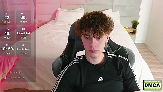 cute thomas online show from February 20, 2025, 11:21 pm