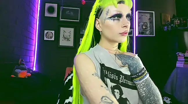 insania 9999  online show from March 6, 2025, 3:24 pm