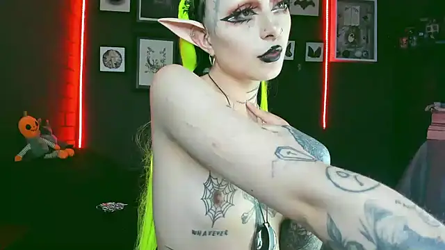 insania 9999  online show from March 4, 2025, 9:32 pm