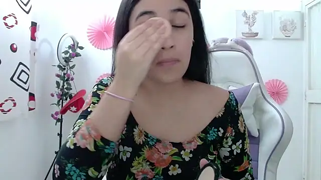 InocentHeaven1 online show from October 23, 2025, 12:59 pm