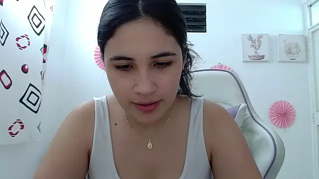 InocentHeaven1 online show from February 4, 2026, 1:39 pm