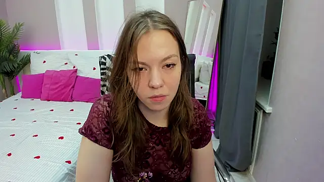 Persephoni online show from July 26, 2026, 5:58 am