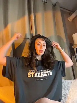 itssophiie online show from February 20, 2026, 10:44 pm