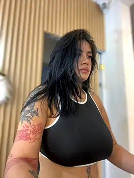 Snapshot of clarachanelricek chatting on October 15, 2025, 7:33 pm clarachanelricek online show from October 15, 2025, 7:33 pm