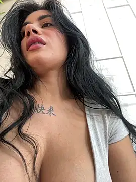 Snapshot of clarachanelricek chatting on March 15, 2025, 8:10 pm clarachanelricek online show from March 15, 2025, 8:10 pm