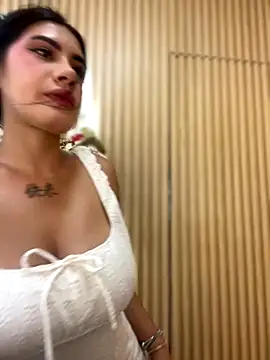 Snapshot of clarachanelricek chatting on October 6, 2025, 7:36 pm clarachanelricek online show from October 6, 2025, 7:36 pm