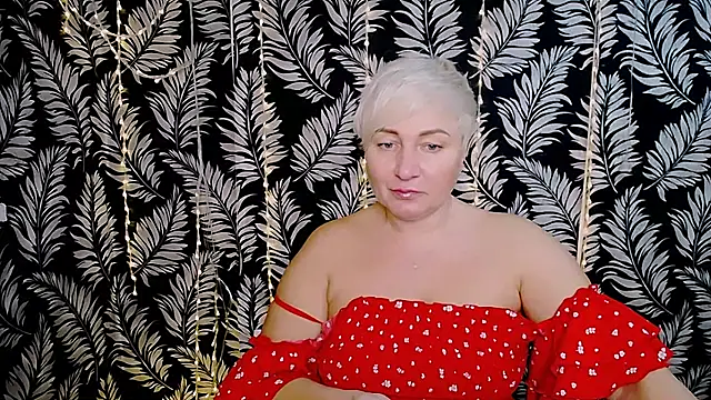 Olivia playful online show from December 1, 2025, 1:01 pm