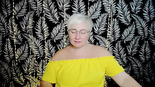 Olivia playful online show from June 26, 2026, 10:32 am