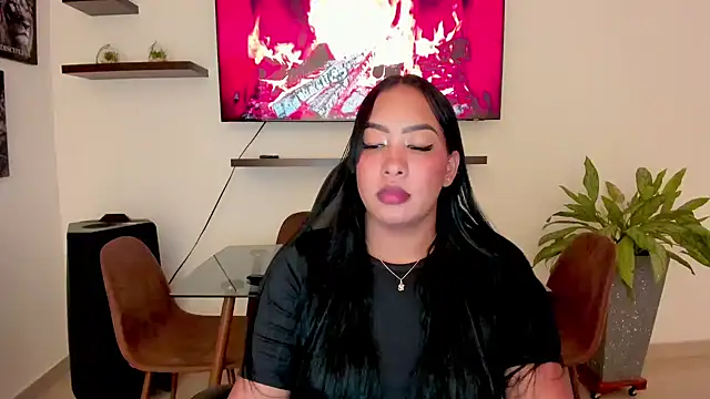 brunetenikole02 online show from September 13, 2025, 1:27 am