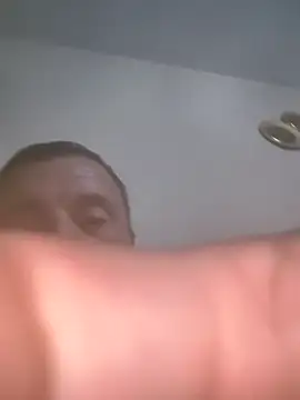 muscularsexy online show from June 18, 2026, 9:53 pm