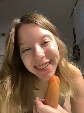kimczii online show from May 22, 2026, 6:22 am