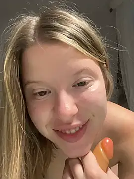 kimczii online show from August 5, 2026, 6:18 am