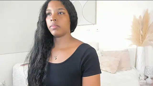 Snapshot of ZOEGARNER01 chatting on February 27, 2026, 7:03 pm ZOEGARNER01 online show from February 27, 2026, 7:03 pm