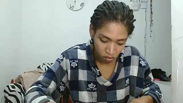 Snapshot of angelamarie1 chatting on June 10, 2026, 12:06 pm angelamarie1 online show from June 10, 2026, 12:06 pm