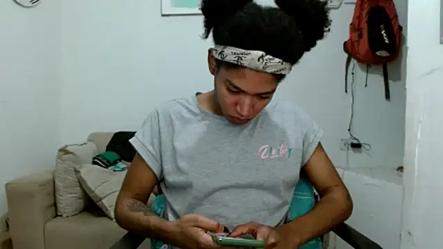 angelamarie1 online show from March 3, 2026, 7:10 pm