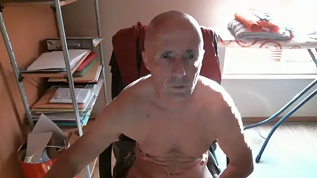 olibrius71 online show from March 22, 2026, 3:46 pm