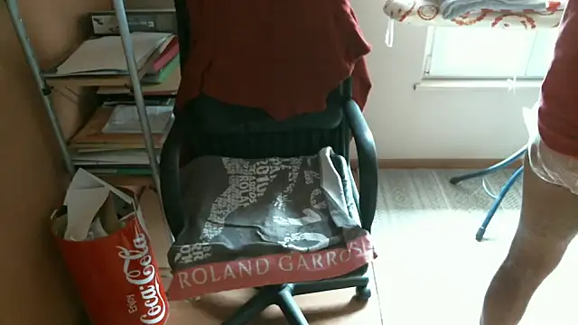 olibrius71 online show from April 14, 2026, 3:28 pm