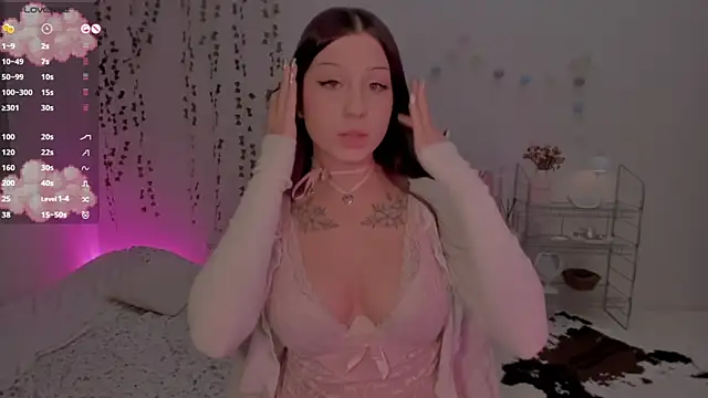 Mary tiim online show from November 23, 2025, 3:22 pm