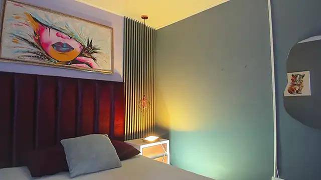 LauraAristizabal online show from February 11, 2026, 11:54 am