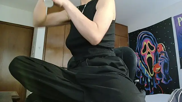 MINI Petite online show from February 27, 2026, 5:46 pm