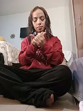 MINI Petite online show from June 12, 2026, 4:54 am