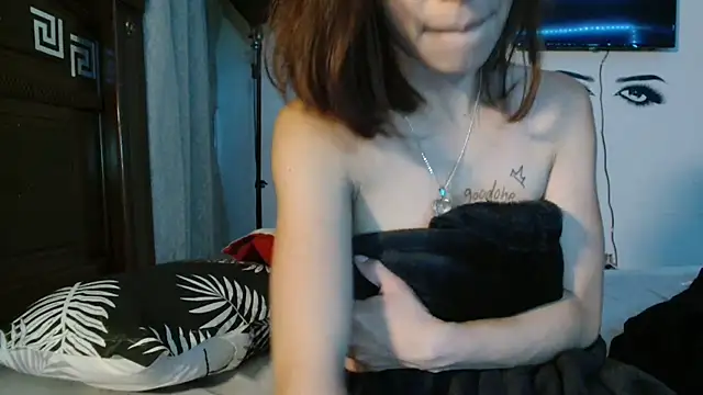 MINI Petite online show from July 24, 2026, 6:09 am