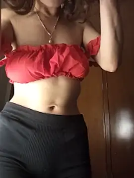 MINI Petite online show from June 14, 2026, 2:46 am