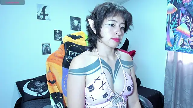 yunkodolly666 online show from July 23, 2026, 4:47 pm