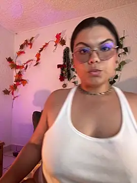 Snapshot of kittylu__ chatting on May 11, 2026, 2:57 am kittylu online show from May 11, 2026, 2:57 am