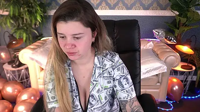 AmellyMilly online show from February 1, 2026, 7:56 pm