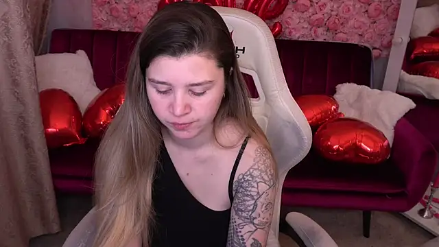 AmellyMilly online show from February 15, 2026, 6:47 am