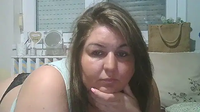 Mileva88 online show from September 18, 2025, 6:11 pm