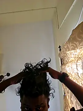 Mallupaiyanaachu online show from March 10, 2026, 4:05 am